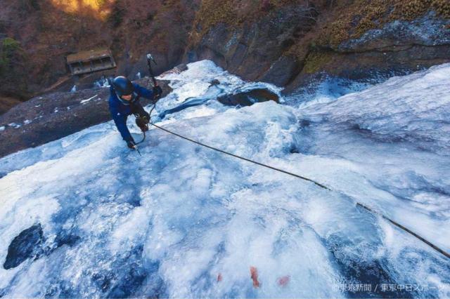 フォトサービス　2022年1月15日　静かなる滝に挑む(茨城・袋田の滝)